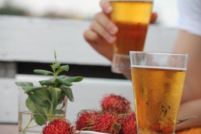 2hours Private Sunset Cruise with unlimited beer, soft drinks and Tour guide - Price and value: is $66.67 per person worth it?