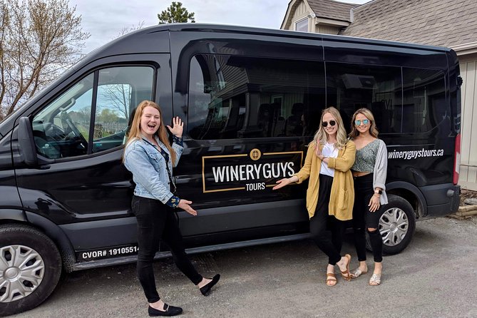 Afternoon Wine, Beer and Charcuterie Tour in Niagara-on-the-Lake - Stop 3: Konzelmann Estate Winery Lakefront Views and Charcuterie Pairing