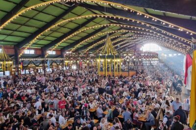 All-inclusive Small Group Beer, Brewery & Oktoberfest Experience! - Getting to the Goetheplatz brewery: public transit, not a bus tour fantasy