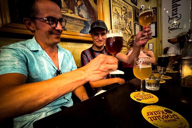 Amsterdam Craft Beer Tour - Discover the Tastiest Dutch Brews! - Het Elfde Gebod Finish: A Brown Bar Ending Near Zeedijk