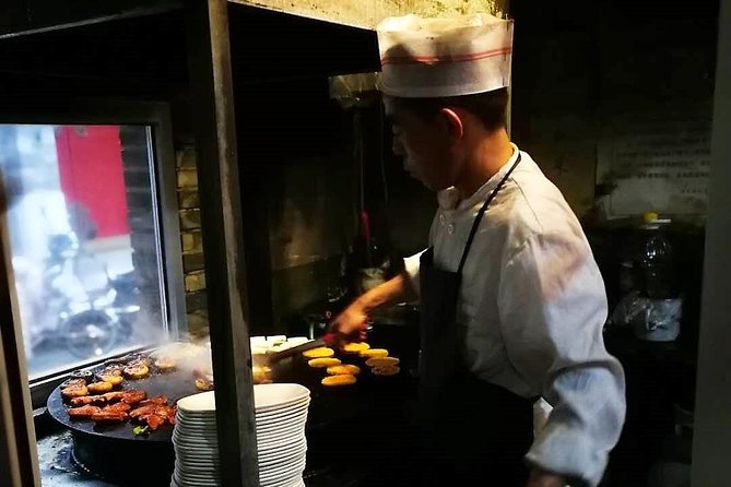 Authentic Old Beijing Hutong Food and Beer Private Tour - Why Shichahai hutongs beat trying to navigate on your own