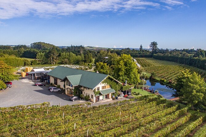 Bay of Islands, Spirit & Craft Beer Tour with Lunch - An Easy 4-Hour Plan for Bay of Islands Sippers
