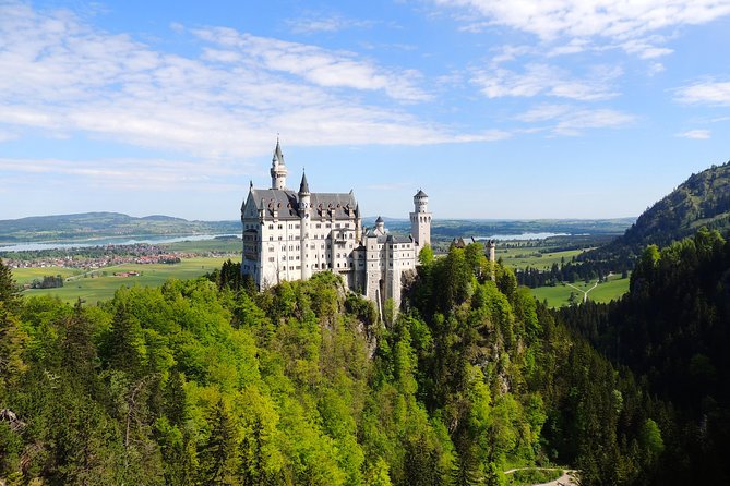 Beer and a Castle, A Neuschwanstein Tour - Schwangau’s Alpine Brewery Stop: The Lunch and Sampling Window