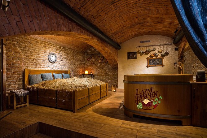 Beer bath Spa for 2 people/ 1 tub - 1,5 hour Activity in Prague - Key highlights before you go