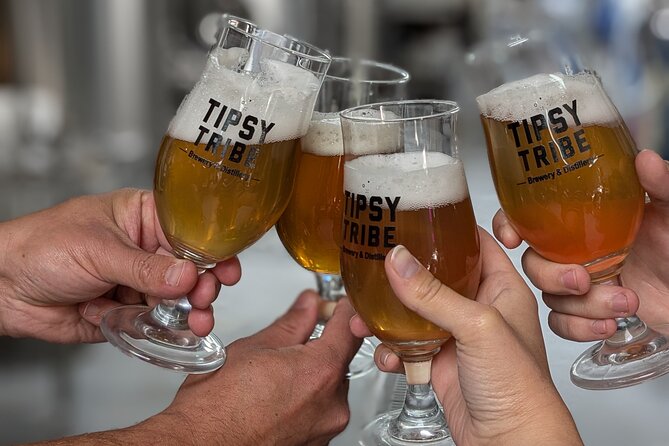 Beer tasting in a Brussels Micro Brewery and Distillery - Meeting the Brewer-Distiller Daniel: How the Beer Gets Built