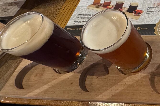 Beer Tour. Tasting and Tales in Gdansk - Guide energy matters: Olja and Simon bring the laughs and clarity