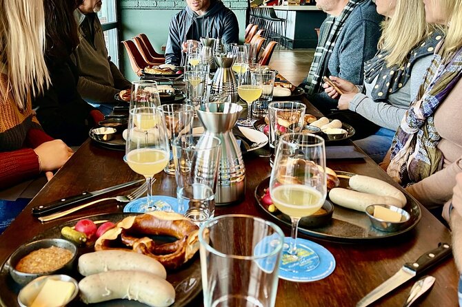 Berlin Craft Beer & Cultural Tour With Snack - The guide’s role: beer explanations tied to Berlin
