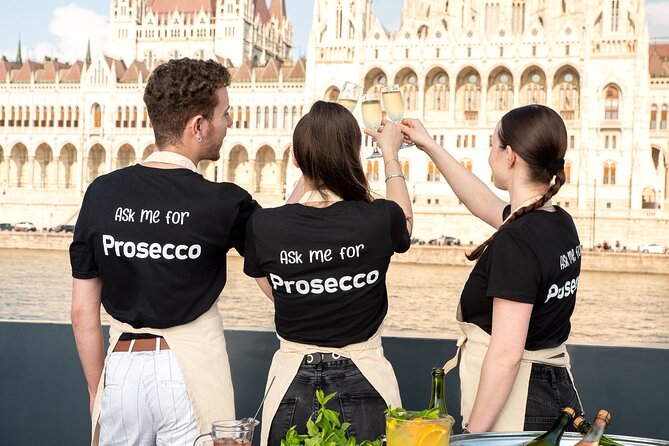 Budapest: Unlimited Prosecco, Beer & Aperol Spritz Cruise - Key highlights to focus on