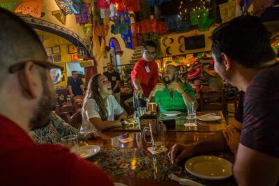 Cancun Local Experience: Taco and Beer Food Tour - Stop 1 in Cancun: beer, churro, and the Mariachi soundtrack