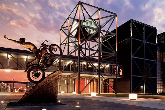 Chicago to Milwaukee Day Trip with Brewery Tour & City Highlights - Key Things You’ll Notice on This Milwaukee Day Trip