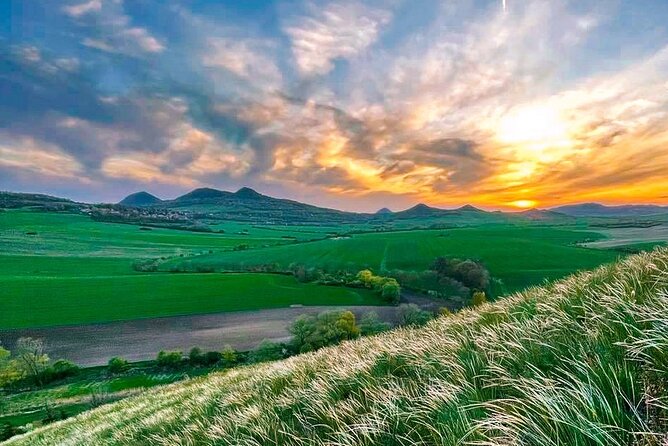 Countryside, Czech Garnet Panning, Farm,Lunch&Beer 4WD Adventure - Price and value: what $359.24 buys you in the real world