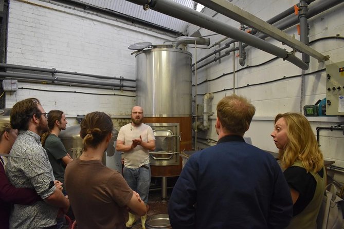 Craft Beer Tour around Manchester - The Middle Stretch: Brewery Stops, Craft Bars, and Beer Styles You’ll Actually Notice