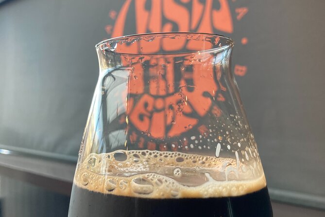 Craft Beer Tour Edinburgh - What you’ll likely drink: Scottish 80/-, IPAs, lagers, sours, and smoked beers