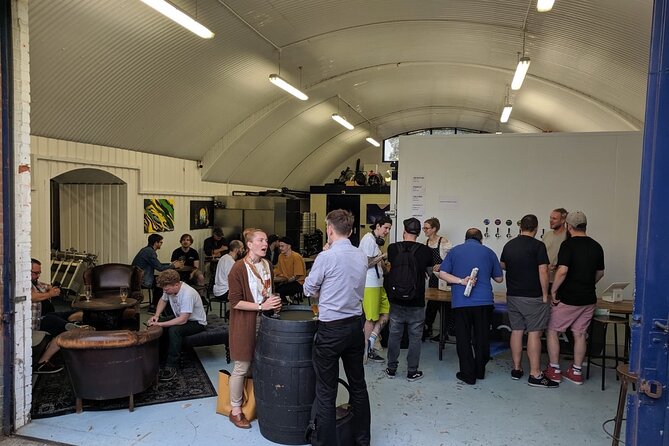 East End Craft Brewery Tour - A 6 pm East End pint trail built for small groups