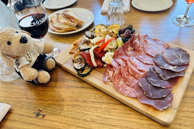 Epic Yarra Valley Wine Tour + Lunch, Chocolate & Gin/Beer Option - Lunch Strategy: Two Courses, Shared Antipasto, and a Glass of Wine
