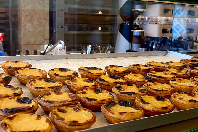 Food Tour: Wine, Beer & Liquor - Porto’s Secret Spots - Santiago’s Role: Friendly, Direct, and Important for Fit