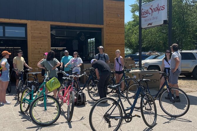 Grand Haven Afternoon Guided Bike & Beer Tour - 3 Hours - Stop 3: Grand Haven State Park and the City Beach toe dip