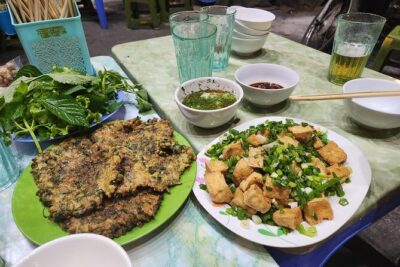 Hanoi's Vibrant Beer Hơi Culture with a Beer Lover - Stop 2: beer at a former anti-aircraft base, with crispy pork belly