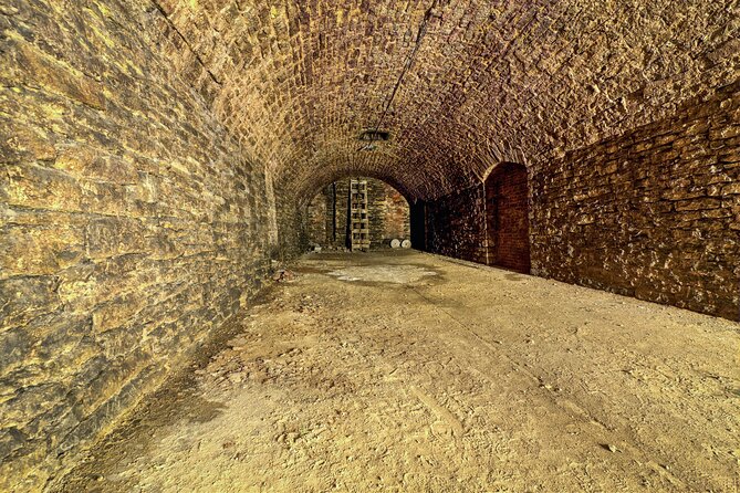 Hidden Brewery Caverns Tour in Cincinnati with Beer Tasting - Findlay Market and the Over-the-Rhine Walk That Sets the Stage