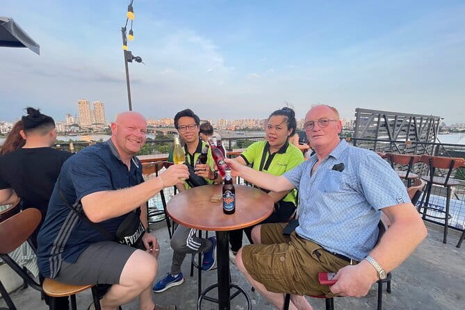 Ho Chi Minh City : Saigon Craft Beer & Local Food Tour By Scooter - Stop 4: 15/30 Nguyễn Thị Minh Khai and a microbrewery moment