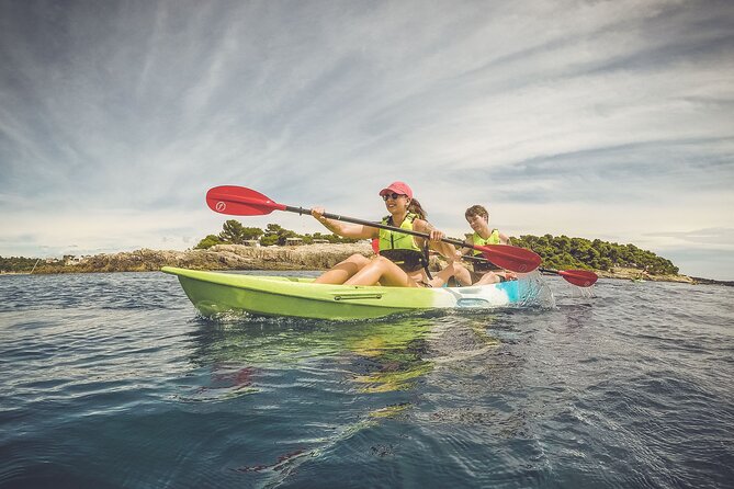 Kayak tour in Pula to Valley of Tears/free drinks+photos included - Cliff Jumping Rules: Fun, Optional, and Kept Safe