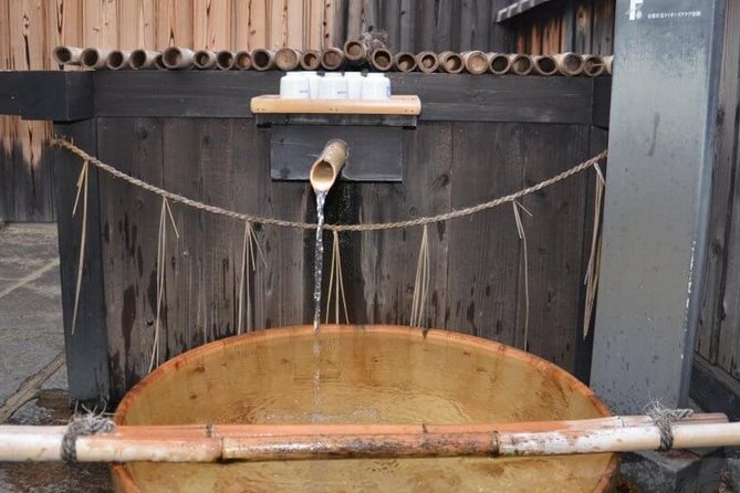Kyoto Sake Brewery Tour with Lunch - Walking Stops: Temples, Parks, and Quiet Corners in Fushimi