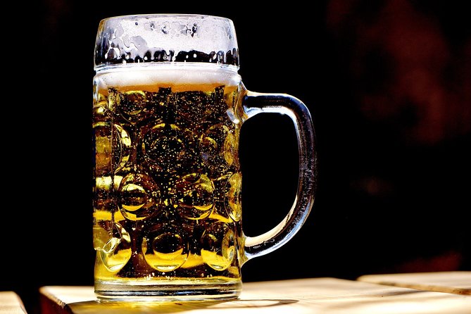 Lucerne Walking Tour and Beer Tasting - Eichhof brewery time: Swiss brewing explained, then tasted