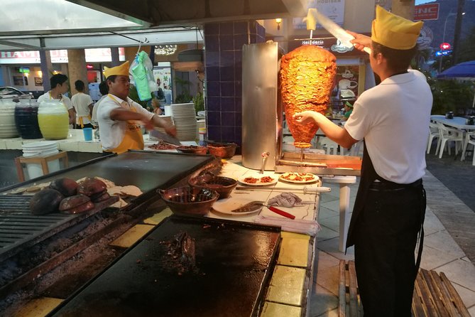 Lucha Libre-Wrestling FiestaExper Taco Dinner Beer ONLY SUNDAYS - Tacos Los Tarascos: why this dinner feels local (and why it’s worth arriving early)