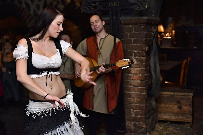 Medieval Dinner Show Castle and Brewery Tour with Hotel pick up - Brewery tour and tasting: Czech beer tradition reaching back to 1307