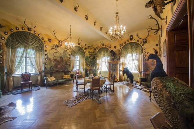 Medieval Dinner Show Castle and Brewery Tour with Hotel pick up - Should you book this tour?