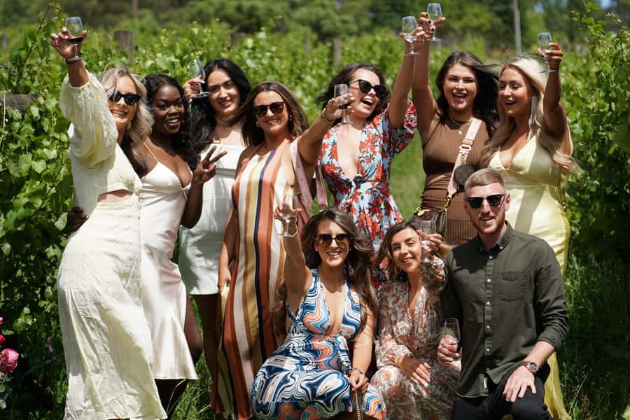 Melbourne: Yarra Valley Wine, Cider, Gin, Beer, & Choc Tour - Price and value: $92 buys a lot more than “a winery day”