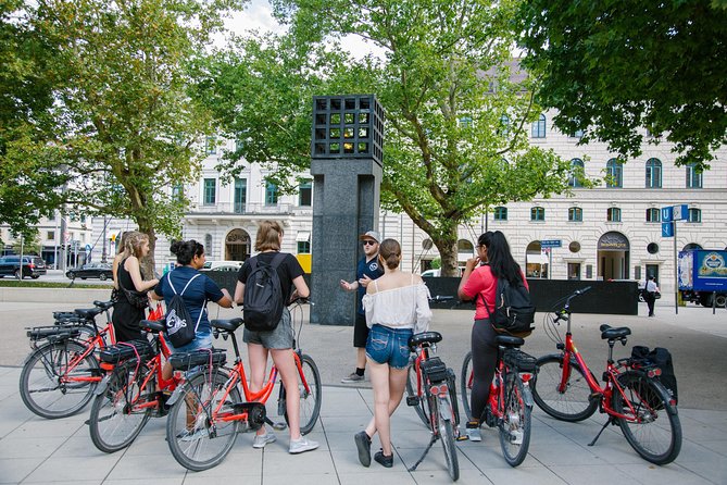 Munich City Bike Tour + Beer Garden Lunch Stop - Price and logistics: is $48.39 worth it?