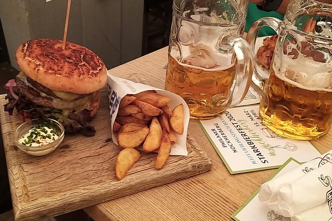 Munich Oktoberfest Guided Experience with Beer and Food - Tent choice gets easier when someone explains how it works