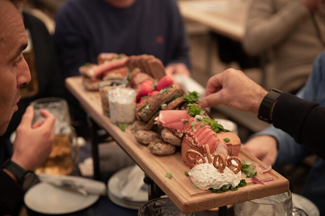Munich Oktoberfest Tour with Beer Hall Table Reservations - Price and Value: How $222.04 Adds Up in a Real Oktoberfest Day
