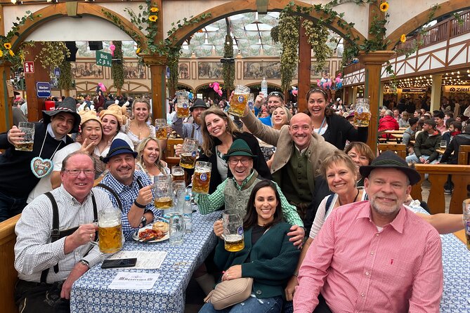 Munich Oktoberfest Tour With Hofbräu Beertent Tickets, Beer, Food - The Big Moment at Hofbräu: How the Tent Time Works