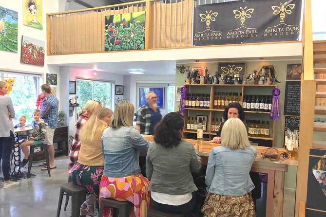 Noosa Hinterland Drinks Private Tour with Gin, Beer, Mead & Wine Tastings - Price and what you’re actually paying for