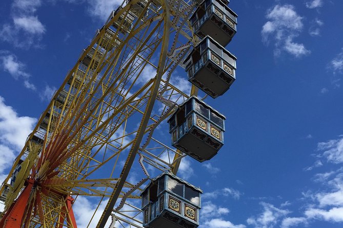Oktoberfest Tour with table and unlimited beer - What makes this Oktoberfest tour feel easier than winging it