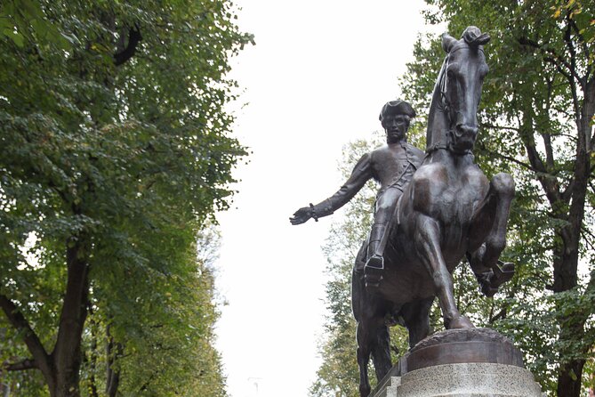 Pizza Beer and Paul Revere Tour - Hidden Corners and Small Bakeries: What Big Tours Often Skip