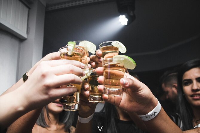 Porto Pub Crawl With Unlimited Beer - Drinking games and guide energy: the social engine