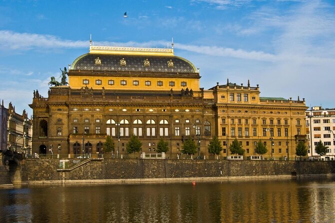 Prague Beer Tasting - 8 types of Czech beer included - Key things to love about this Prague beer tasting