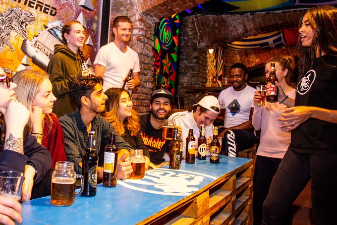 Prague Craft Beer Tour: 8 Czech Beers, Taproom & Best Beer Garden - Stop 1 at Drunken Monkey: four beers and the rules of the pour
