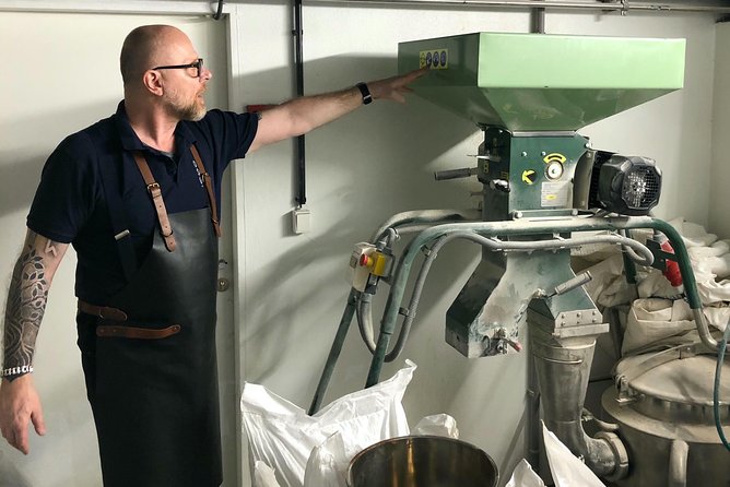 Prague Mini-Breweries Beer Tour with Czech Appetizers - Timing and Pacing: When to Arrive and How to Stay Comfortable