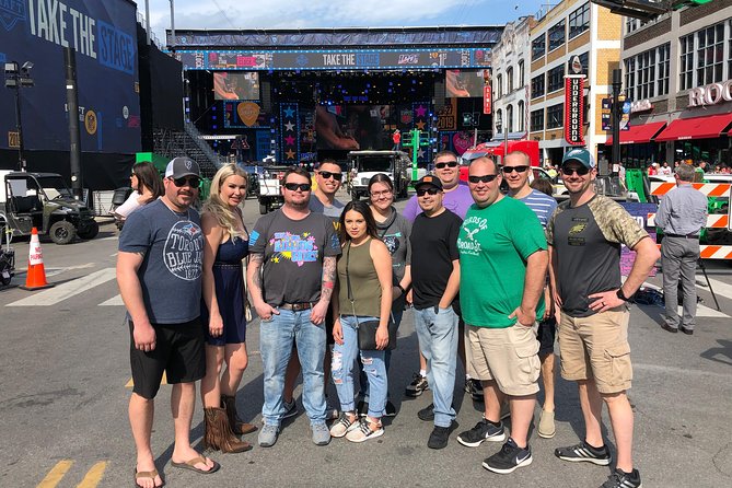 Premier Distillery & Craft Brewery Bus Tour with 9+ Tastings - The real deal: what this tour does well in Nashville