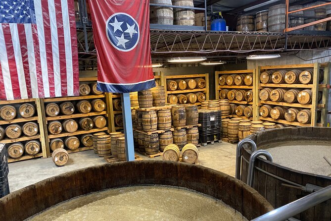 Premier Distillery & Craft Brewery Bus Tour with 9+ Tastings - The tasting approach: 9–12 samples means pacing is everything