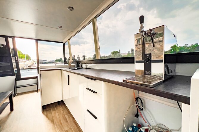 Private 3 Hour Prague Cruise with Unlimited Beer or Prosecco - Zlute Lazne and Modrany: a breather between icons