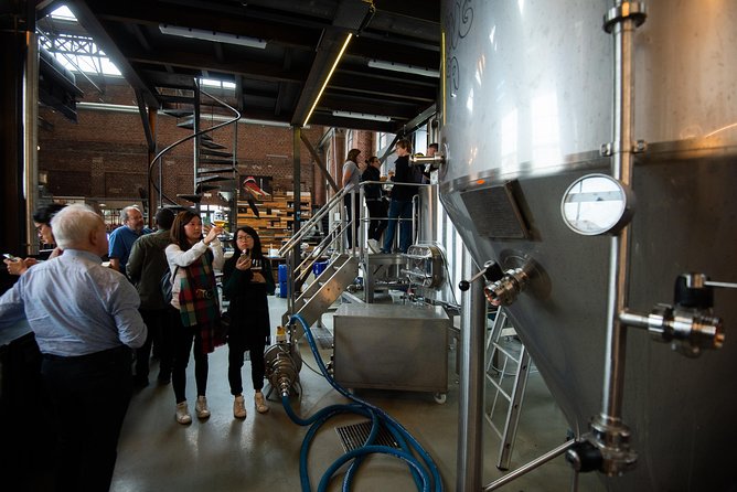Private: Discover Brussels beer & breweries by a young local (incl. chocolate) - Bier Central Brussels: 300+ Beer Choices and How to Order Like a Pro