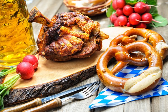 Private Munich Beer Hall Tour with 3-Course Meal & Beer Tastings - Augustiner Stammhaus: The Beer Hall Meal Stop With a 1-Liter Payout