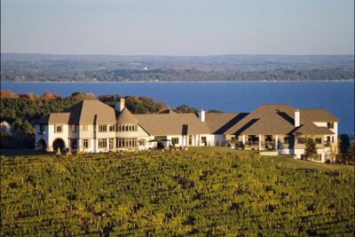 Private Traverse City Winery or Brewery Tour - Stop One at the Traverse City Visitor Center: Where the Day Gets Organized