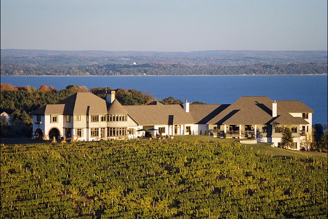 Private Traverse City Winery or Brewery Tour - Stop One at the Traverse City Visitor Center: Where the Day Gets Organized