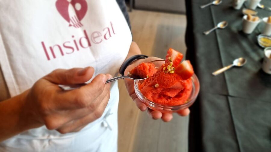 Rome: Pasta and Gelato Cooking Class with Wine or Beer - Starting at Pummarè Restaurant: how the class gets you cooking fast